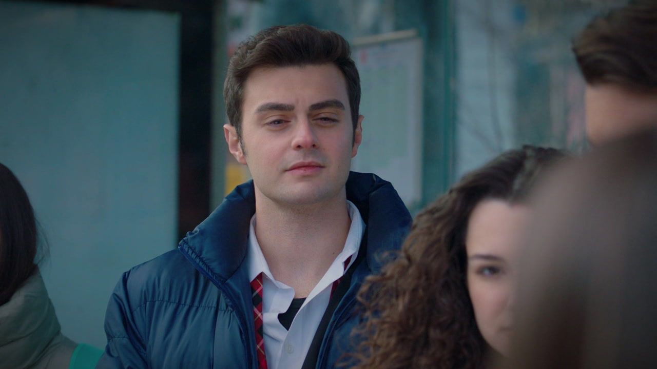 Testvérek III. évad 69. rész Testvérek III. évad 69. rész